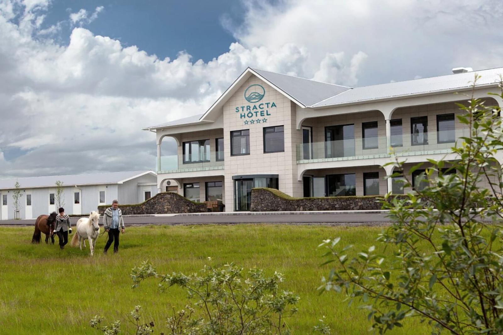 Stracta Hotel Hella Exterior photo
