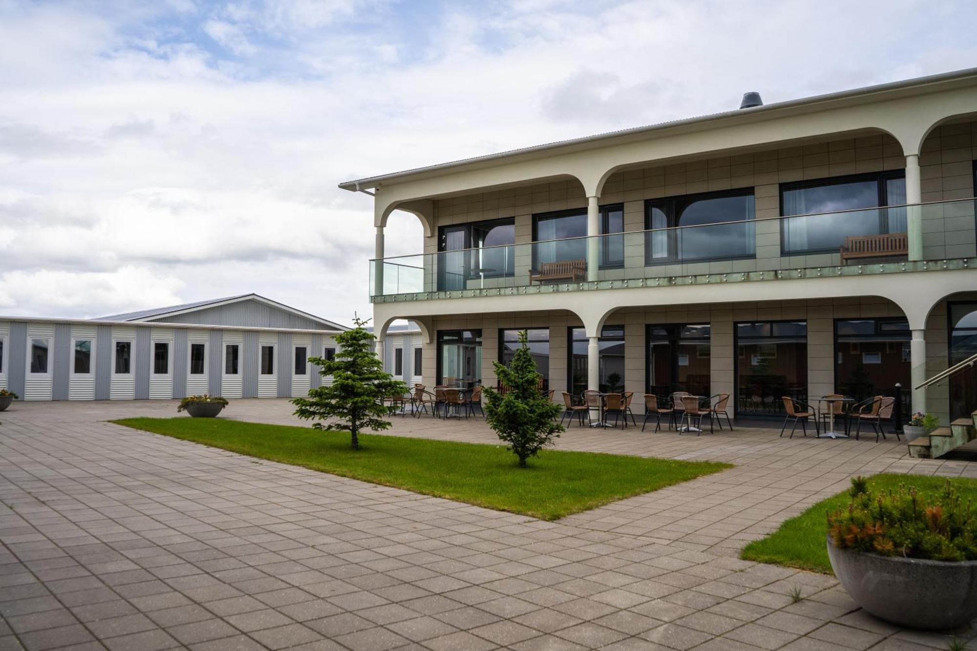 Stracta Hotel Hella Exterior photo